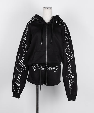 【 セットアップ 】レタリングロゴ刺繍ジップアップパーカー＆ショートパンツ ／ lettering logo embroidery zip-up hoodie ＆ short pants SETUP