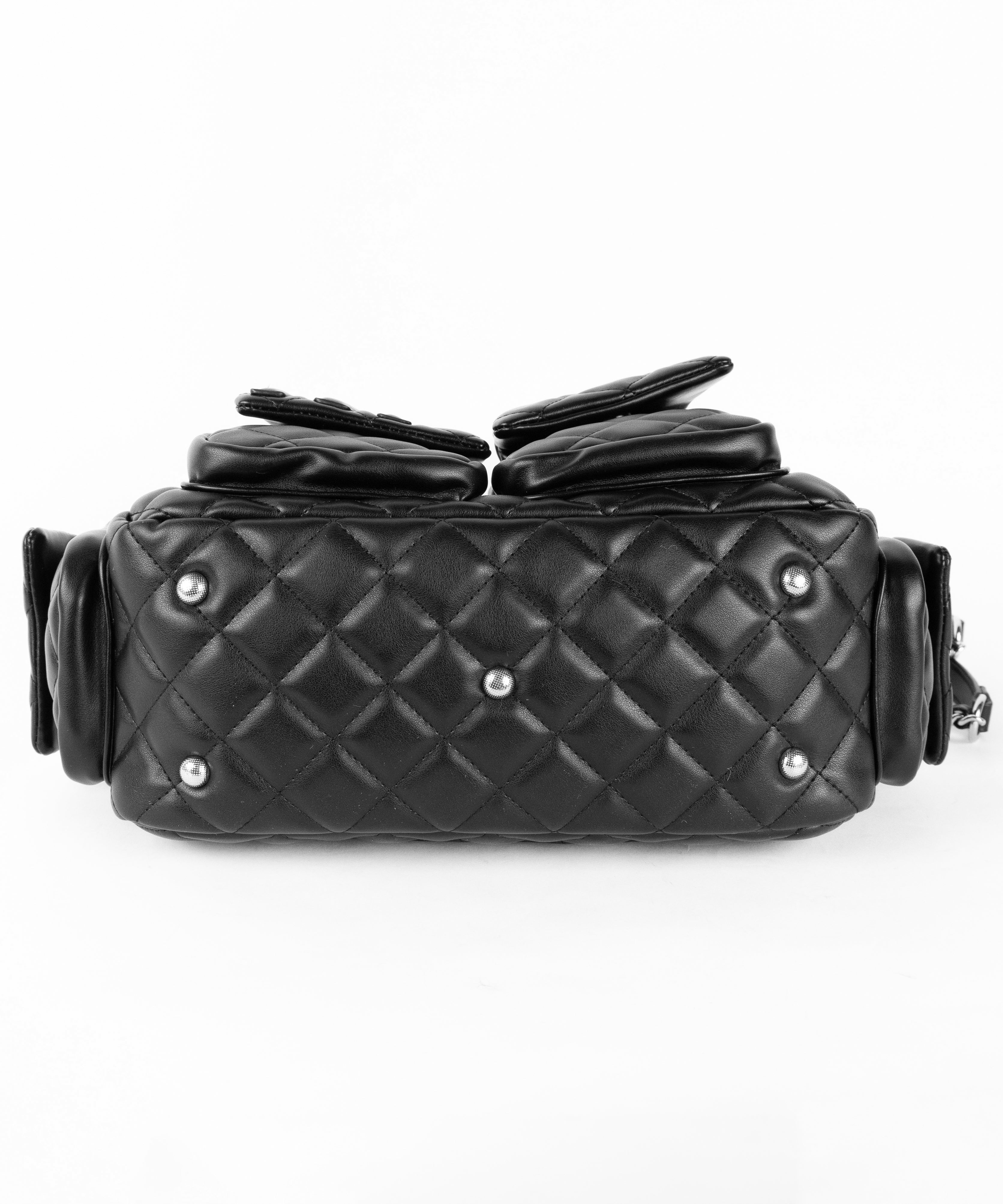 【 ２WAY 】Ｍロゴフェイクレザーキルティングチェーンショルダーバッグ ／ M logo fake leather quilting chain shoulder bag