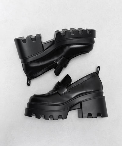 厚底チャンキーヒールコインローファー／platform chunky heel coin loafers