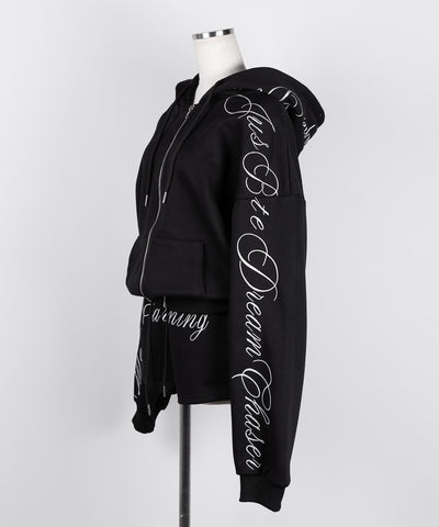 【 セットアップ 】レタリングロゴ刺繍ジップアップパーカー＆ショートパンツ ／ lettering logo embroidery zip-up hoodie ＆ short pants SETUP