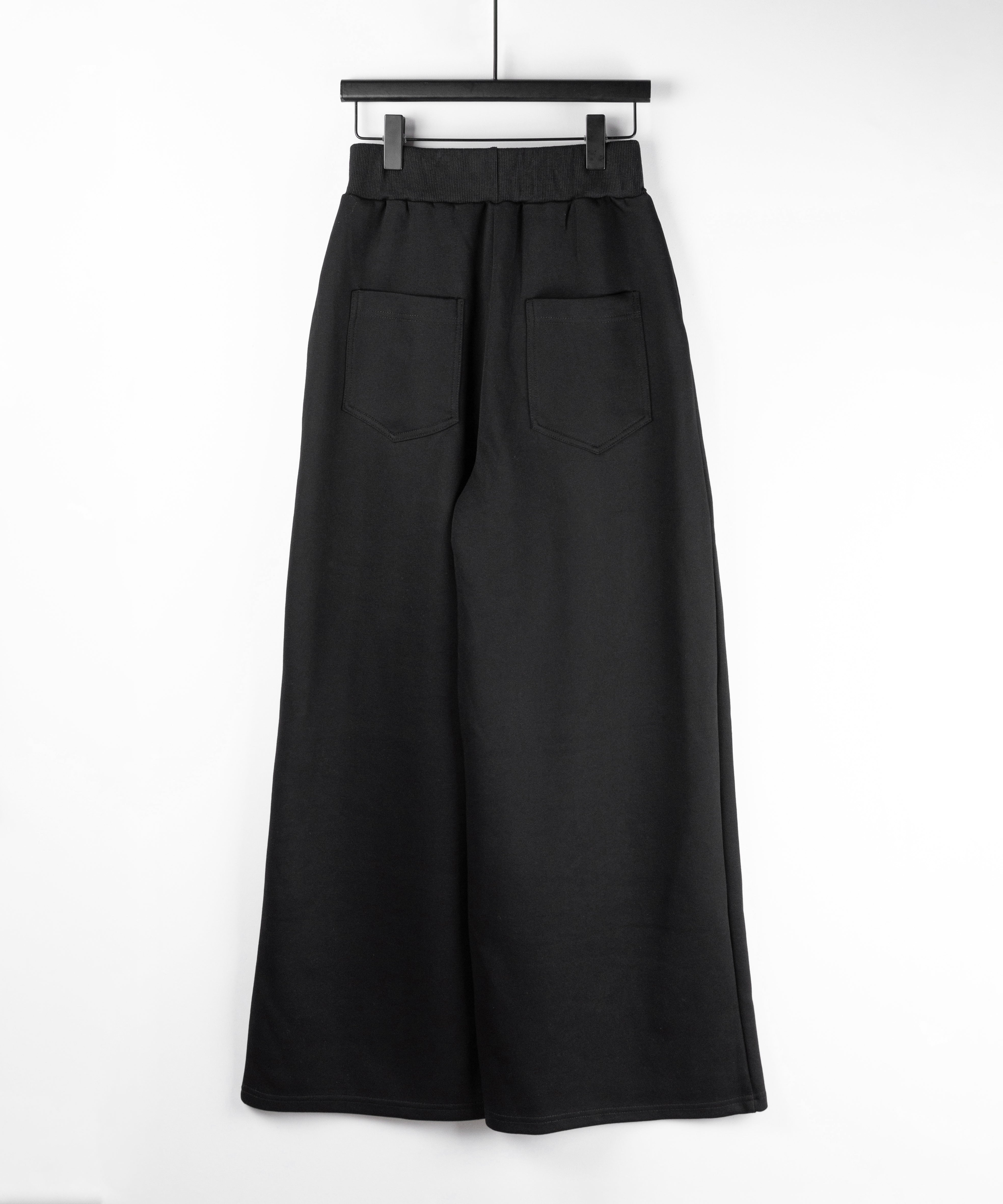 【 セットアップ 】ファーダブルジップワンショルスウェット＆タックワイドスウェットパンツ ／ Fur double-zip one-shoulder sweatshirt ＆ tuck wide sweatpants SETUP