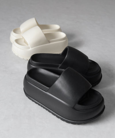 厚底ボリュームソールパフィースライドサンダル／platform volume sole puffy slide sandals