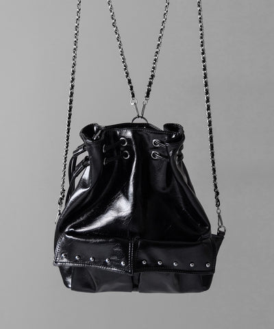 【 ２WAY 】フェイクレザースタッズポケット巾着ショルダーバッグ ／ ( 2WAY ) fake leather studs pocket drawstring shoulder bag