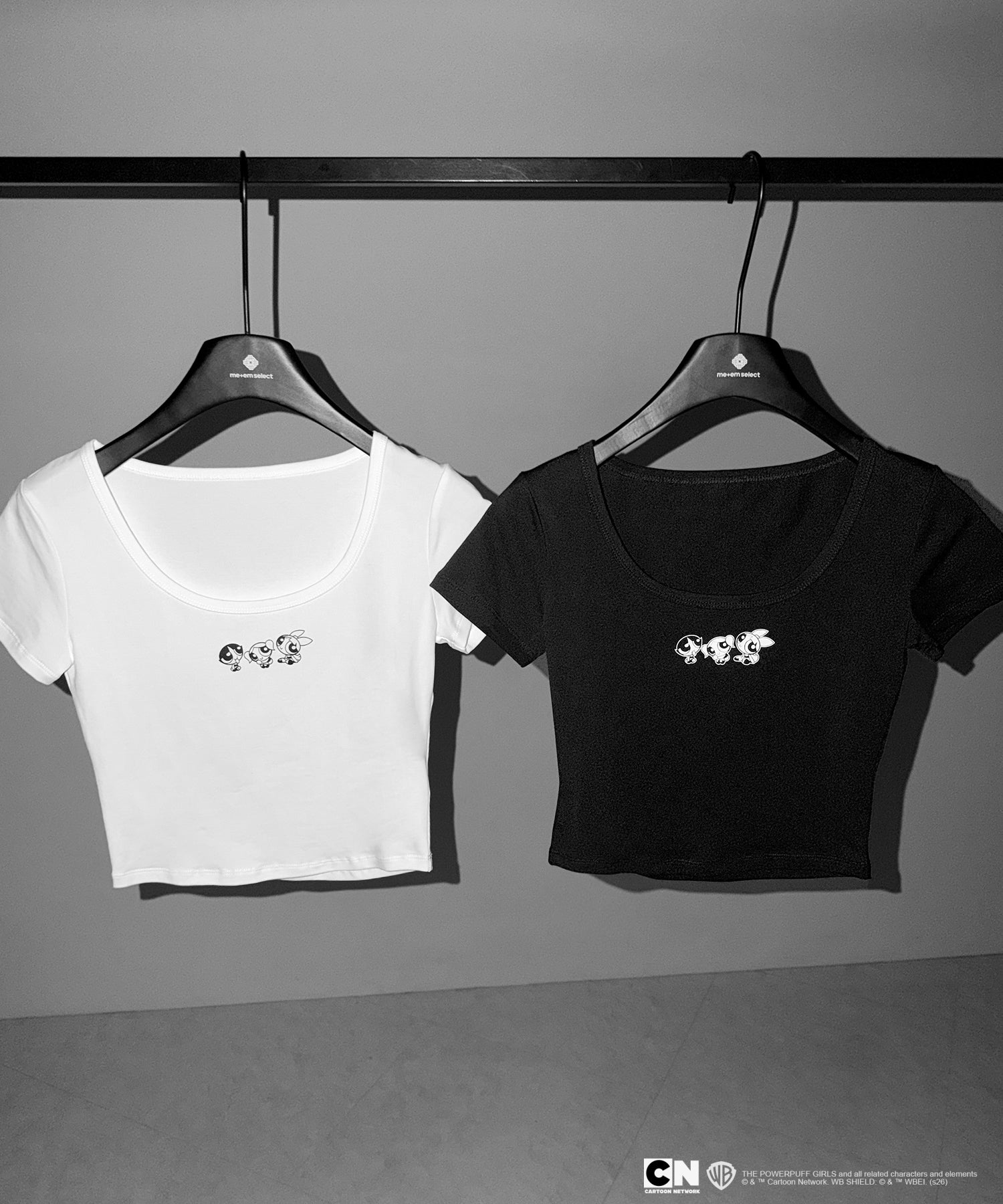 【THE POWERPUFF GIRLS】パワーパフガールズミニプリントスクエアネックショートＴシャツ /mini print square neck short T-shirt【 セットアップ着用可能 】