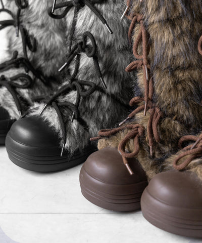 ボリュームフェイクファーレースアップロングブーツ ／ volume fake fur laceup long boots