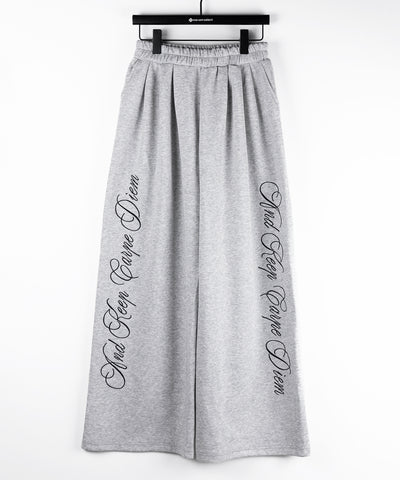 レタリングロゴ刺繍ワイドスウェットパンツ ／ lettering logo embroidery wide sweatpants