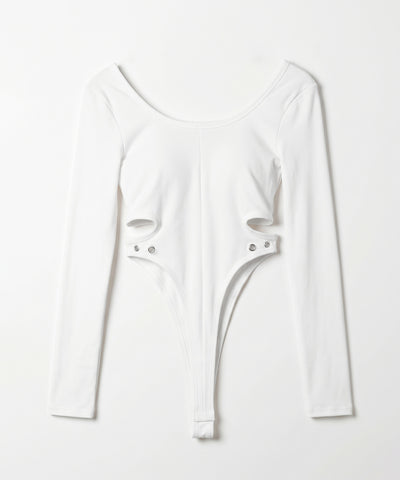 カットアウトアイレット長袖ボディスーツトップス ／ Cutout eyelet long sleeve bodysuit tops