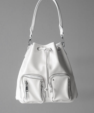 【 ２WAY 】ダブルジップアウトポケットフェイクレザー巾着ショルダーバッグ ／ ( 2WAY ) double zip out pocket fake leather drawstring shoulder bag