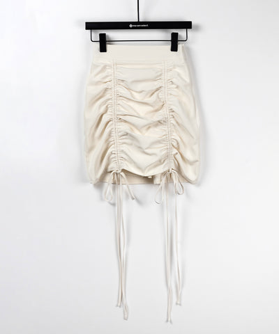 【 インパン裏地付 ／ セルフカット調節可能 】 ストラップダブルリボンシャーリングミニスカート ／ strap double ribbon shirring mini skirt