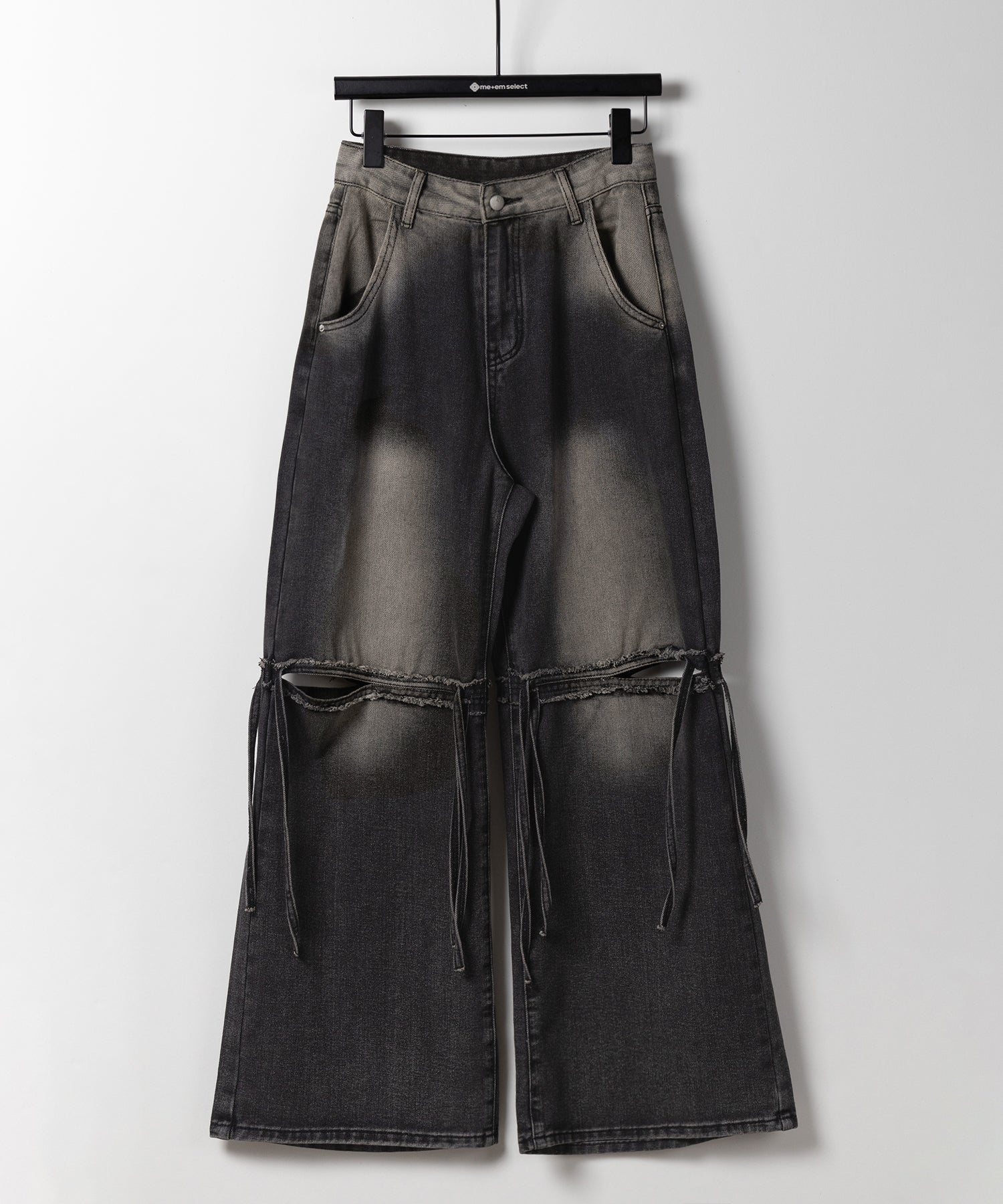 【 ４size ／ ２color 】カットアウトストラップヴィンテージルーズデニム ／ cutout strap vintage loose denim