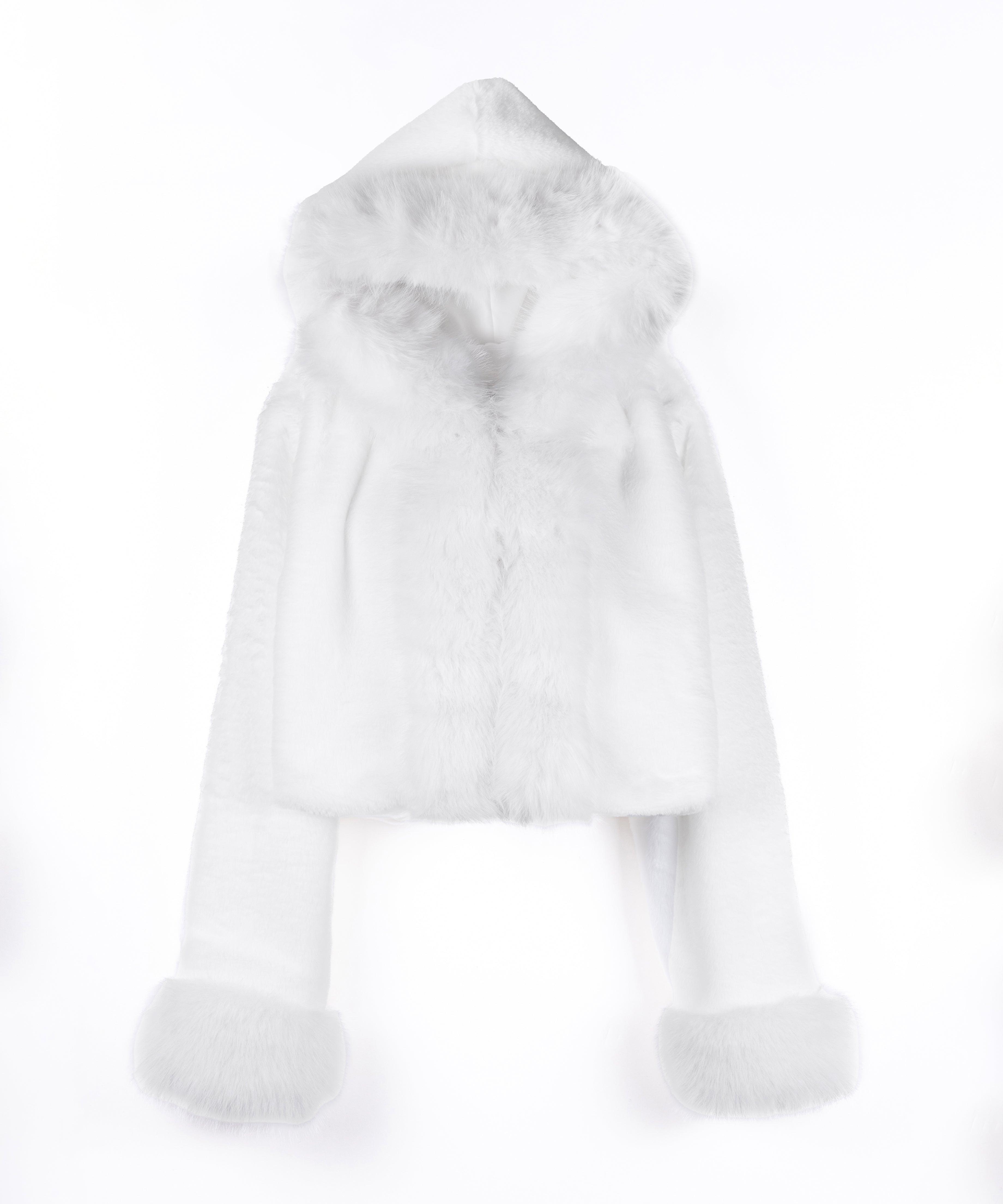 フェイクファーフードレディーショートコート ／ fake fur hoodec lady short coat