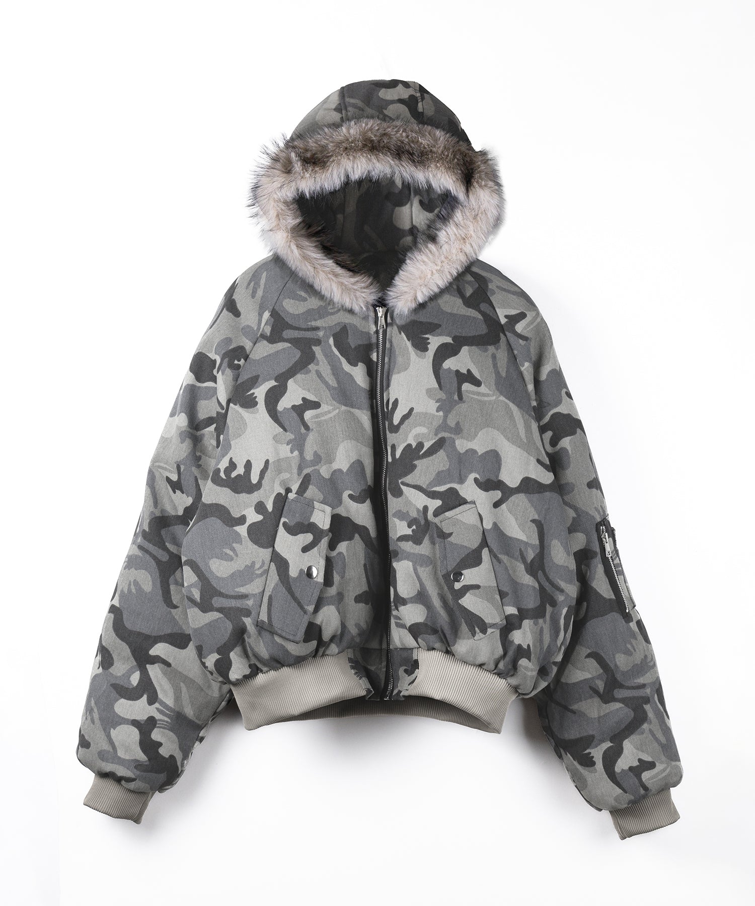 カモフラフェイクファーフーディ中綿ジャケット ／ camouflage fake fur hoodie down jacket