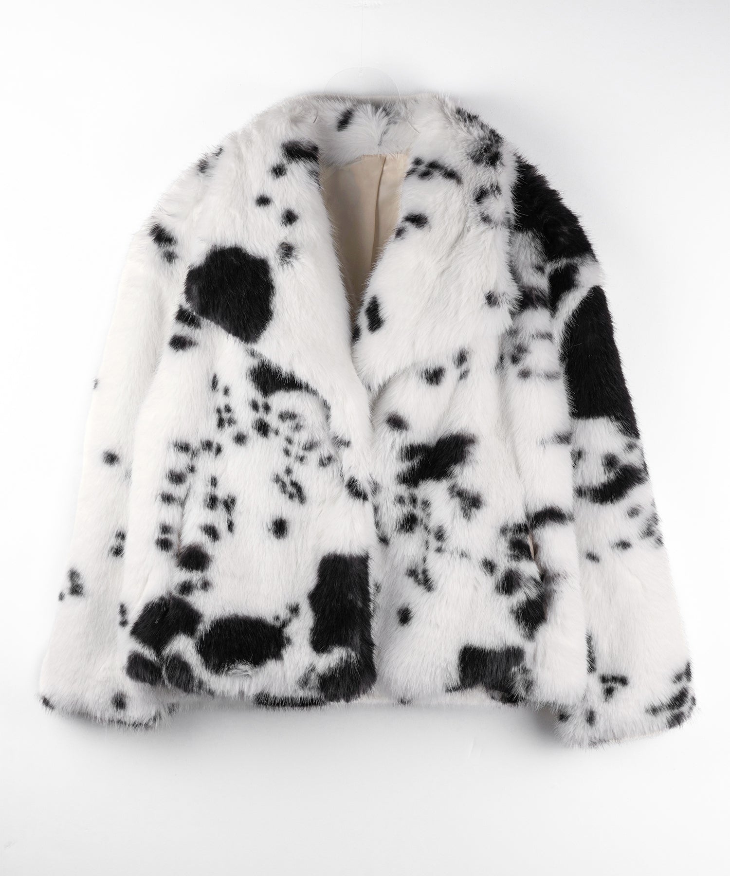 【 限定先行販売 】カウミドルフェイクファコート ／ cow middle fakefur coat