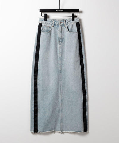 サイドラインバックスリットウォッシュデニムロングスカート ／ Sideline back slit washed denim long skirt