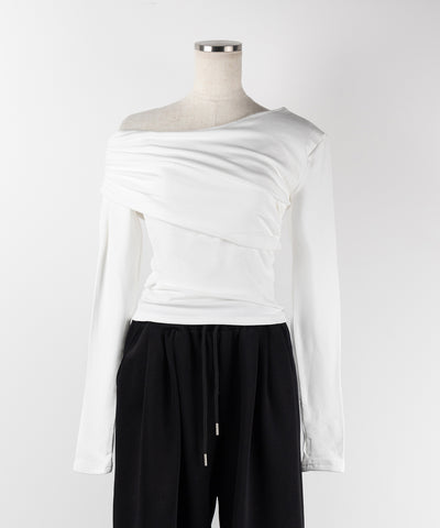 【 ２color ／ 裏起毛 】ワンショルダードレープギャザースリムトップス ／ One-shoulder draped gather slim tops