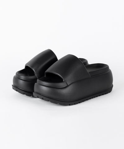 厚底ボリュームソールパフィースライドサンダル／platform volume sole puffy slide sandals