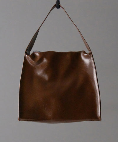 【 ２color 】ヴィンテージフェイクレザースクエアショルダーバッグ ／ vintage fake leather square shoulder bag