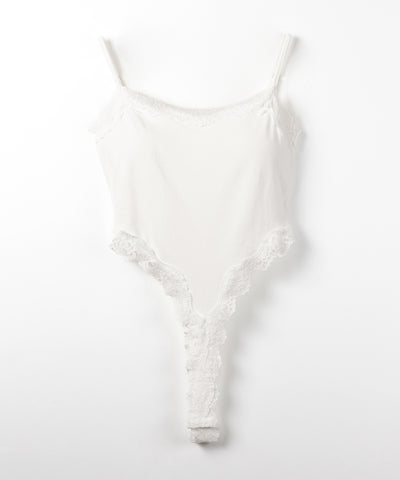 カットアウトレースポイントボディスーツキャミソール ／cutout lace point bodysuit camisole