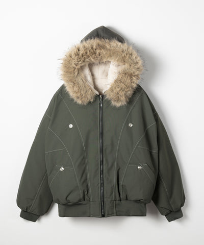 配色ステッチファーフード中綿オーバーブルゾン ／ stitch fur hood fake down over blouson