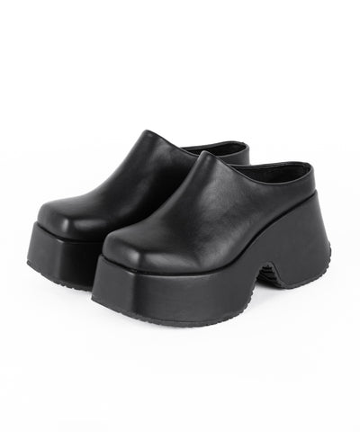 厚底スクエアサボサンダル／platform square sabo sandals