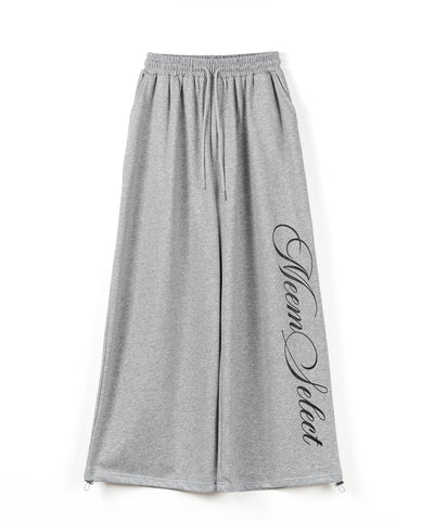 【 セットアップ可能 】レタリングロゴプリントワイドスウェットパンツ ／ lettering logo print wide sweat pants