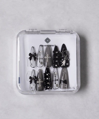 モノトーンリボンクロスビジュースティレットネイルチップ ／ monotone ribbon cross bijou stiletto nail tips
