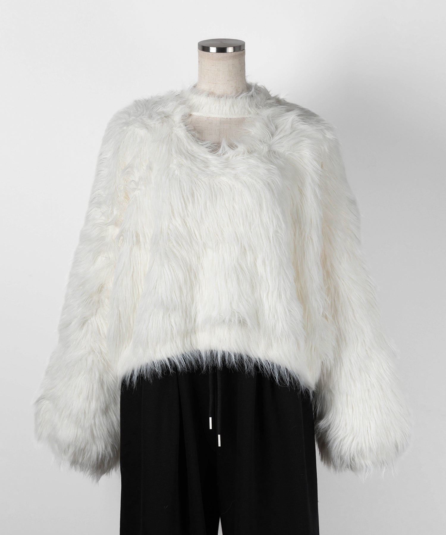 2color 】カットアウトチョーカークロップドシャギーニット 2color 】カットアウトチョーカークロップドシャギーニット