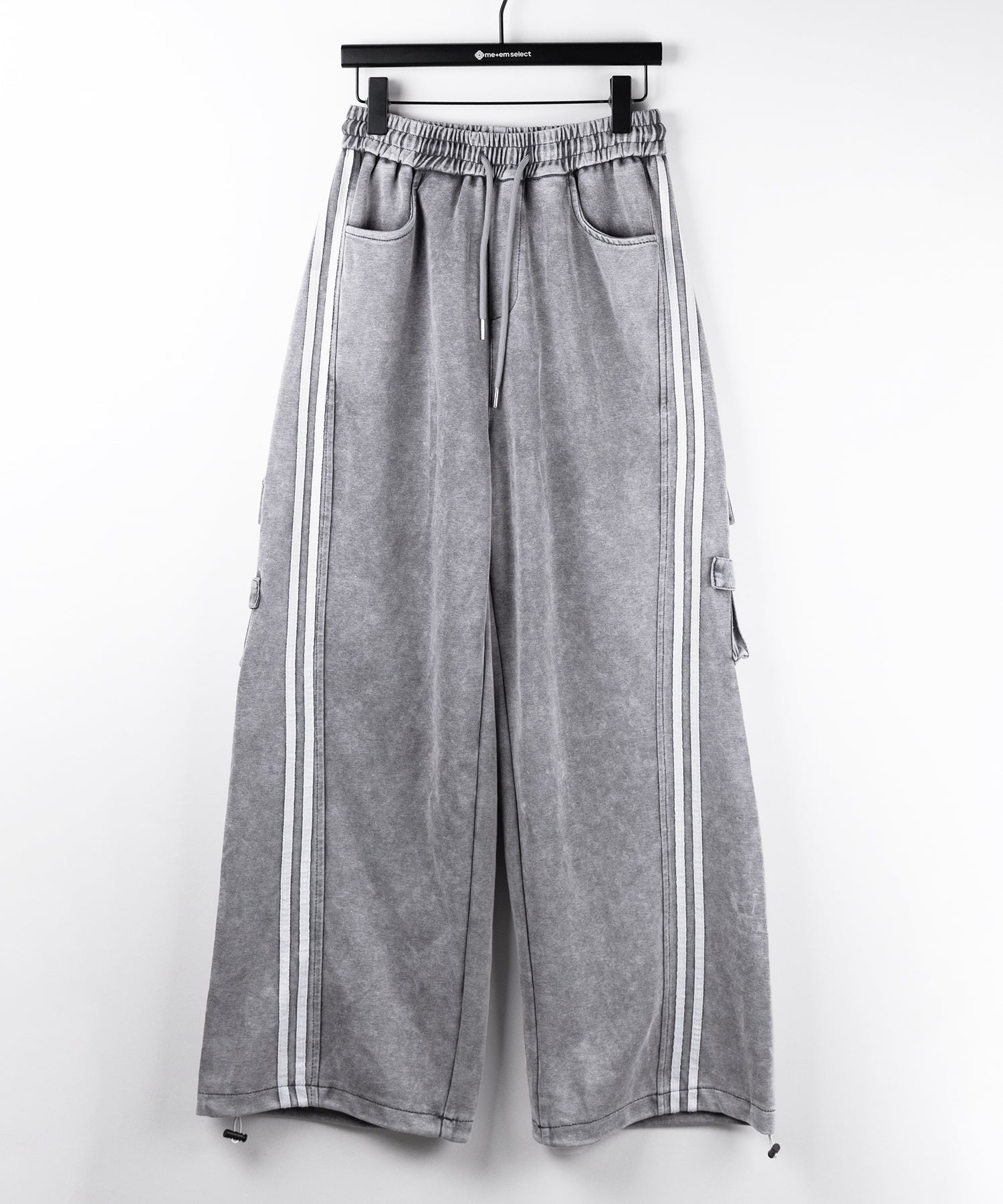 【 裾絞り可能２WAY 】サイドラインピグメントワイドカーゴスウェットパンツ ／ sideline pigment wide cargo sweatpants