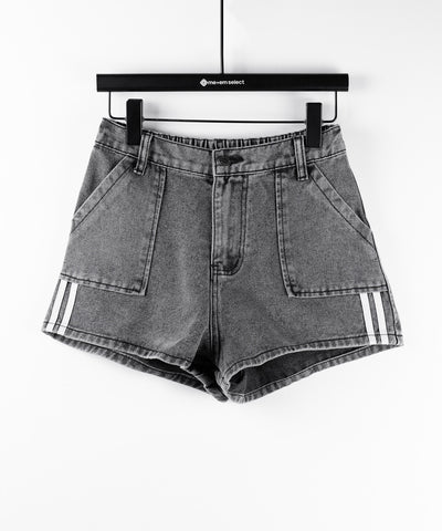 【 ２color 】サイドラインハイウエストデニムショートパンツ ／ sideline highwaist denim short pants