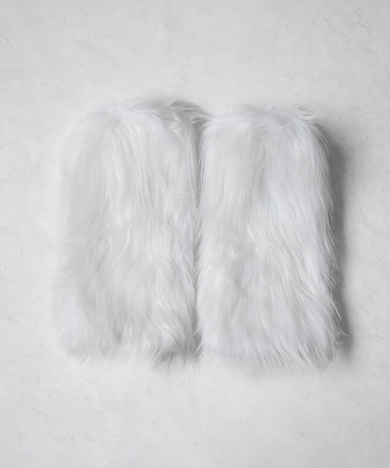フェイクファーレッグウォーマー ／ fake fur leg warmer