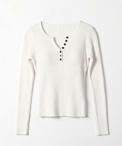 フロントボタンヘンリーネックスリムリブニット ／ Front button henley neck slim rib knit