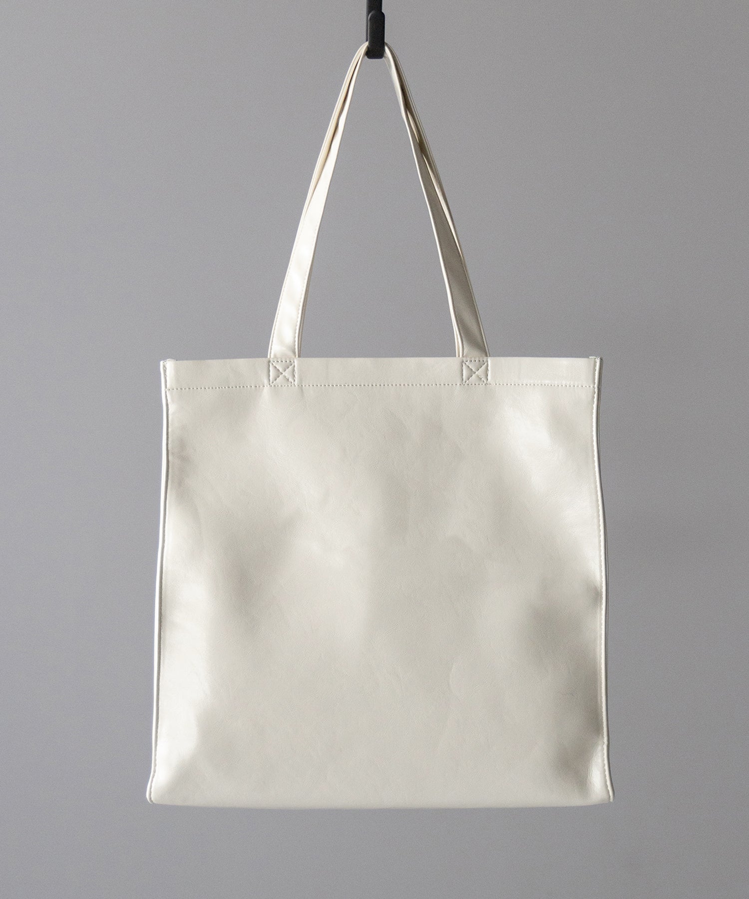 【 ２color ／ 大容量 】フェイクレザービッグスクエアトートバッグ ／ fake leather big square tote bag