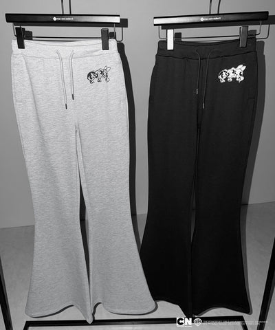 【THE POWERPUFF GIRLS】パワーパフガールズバックレタリングロゴスウェットフレアパンツ / back lettering logo sweat flare pants【 セットアップ着用可能 】