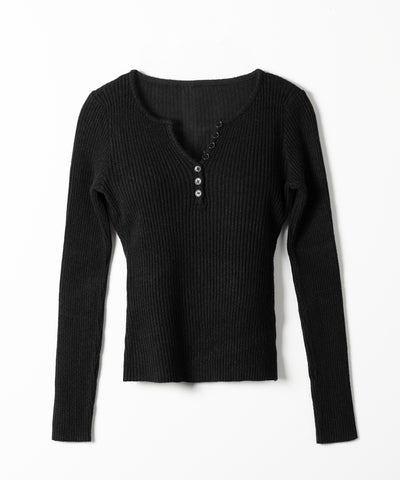 フロントボタンヘンリーネックスリムリブニット ／ Front button henley neck slim rib knit