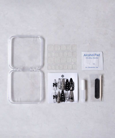 モノトーンリボンクロスビジュースティレットネイルチップ ／ monotone ribbon cross bijou stiletto nail tips