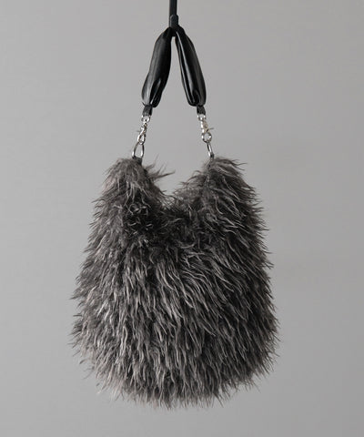 【 ショルダーストラップ付き２WAY 】バイカラーシャギーファーショルダーバッグ ／ bicolor shaggy fur shoulder bag