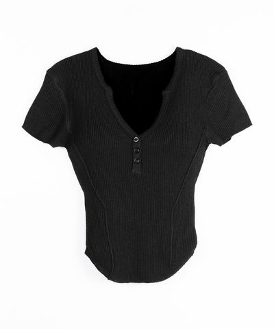 ヘンリーネックタイトフィット半袖リブニットトップス ／ Henley neck tight fit short sleeve rib knit tops