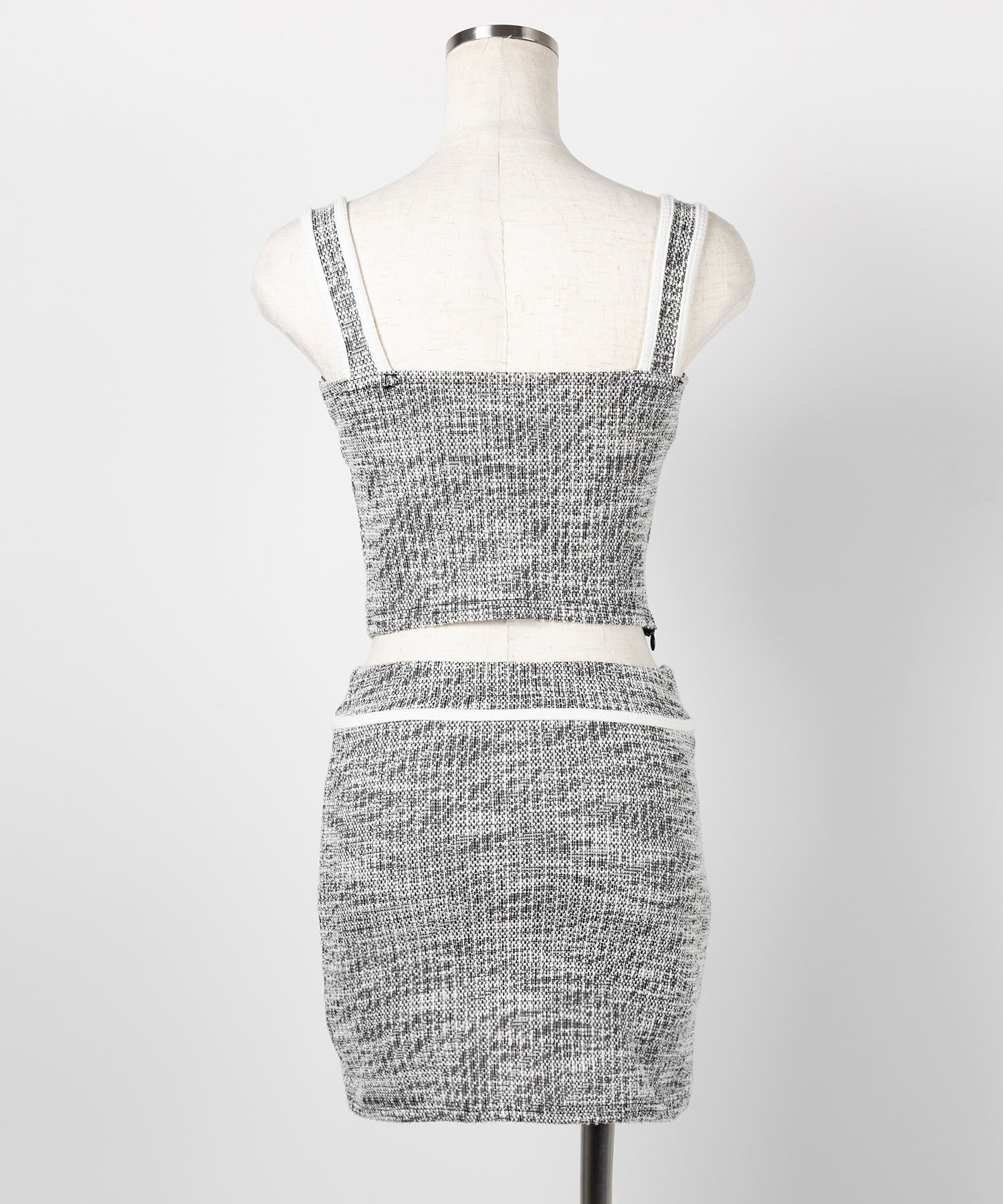 【 セットアップ】ツイードボタンショートビスチェ ＋ ミニスカート ＳＥＴ ／ 【 SETUP 】tweed button short buister ＋ mini skirt SET