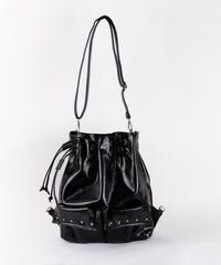 FREE / BLACK
