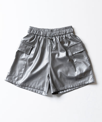 【 ２color ／ ３size 】ドローコードフェイクレザーカーゴショートパンツ