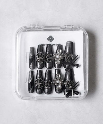 カメオリボンメタリックブラックロングネイルチップ ／ cameo ribbon metallic black long nail tips