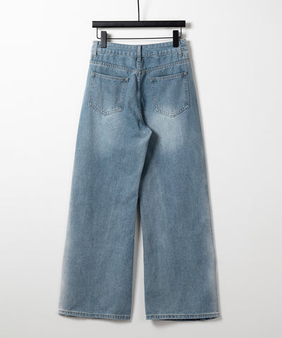 【 選べる３サイズ 】サイドライングラデーションダメージルーズデニム ／ Side line gradation damage loose denim