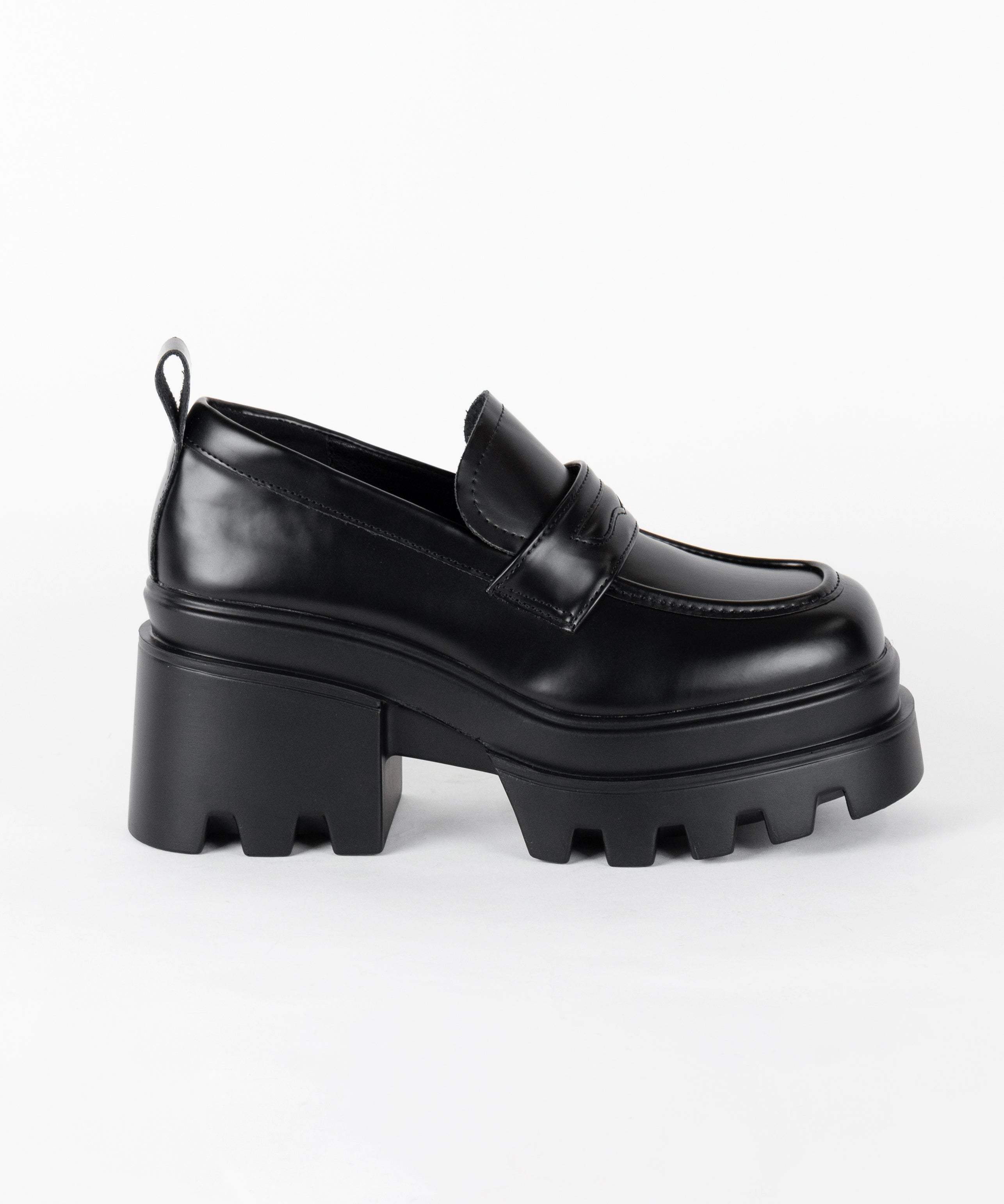 厚底チャンキーヒールコインローファー／platform chunky heel coin loafers