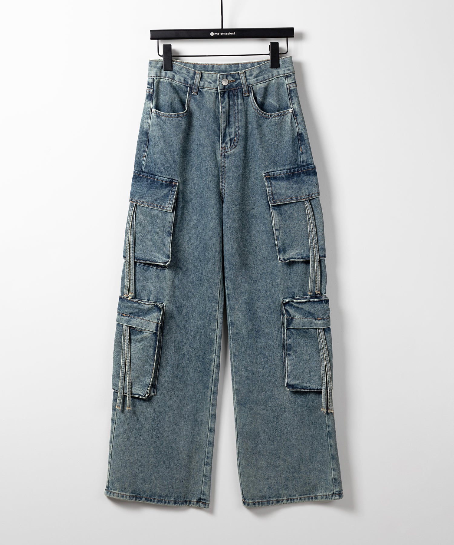 ４ポケットストラップヴィンテージルーズカーゴデニム ／ 4 pocket strap vintage loose cargo denim