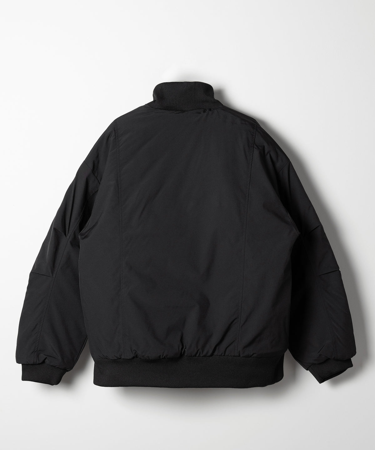 ダブルジップスタンドカラー中綿オーバーブルゾン ／ Double-zip stand-collar padded overblouson