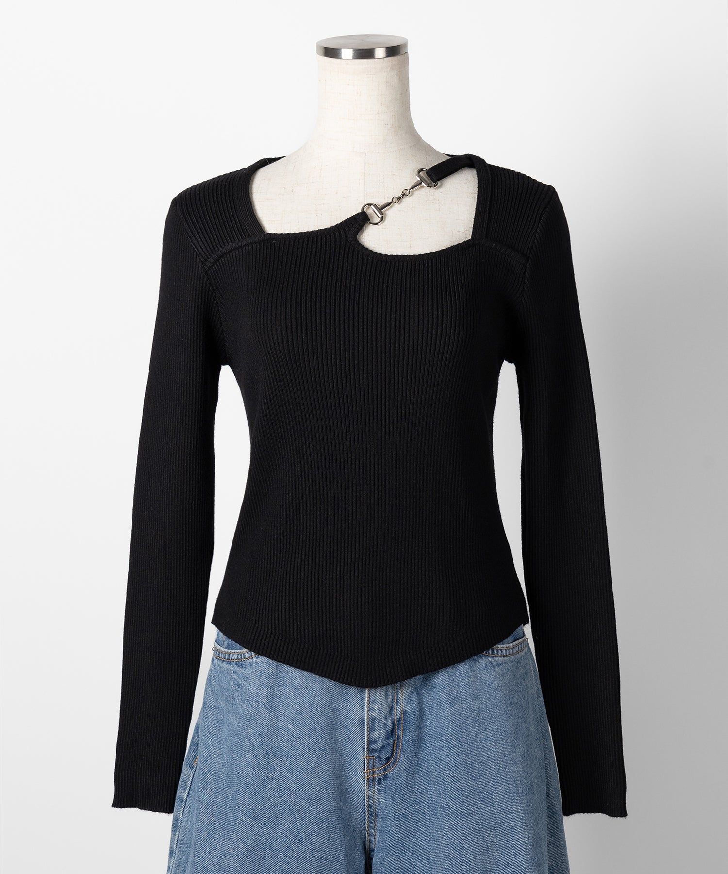 【 ２color 】カットアウトビットデザインリブニット