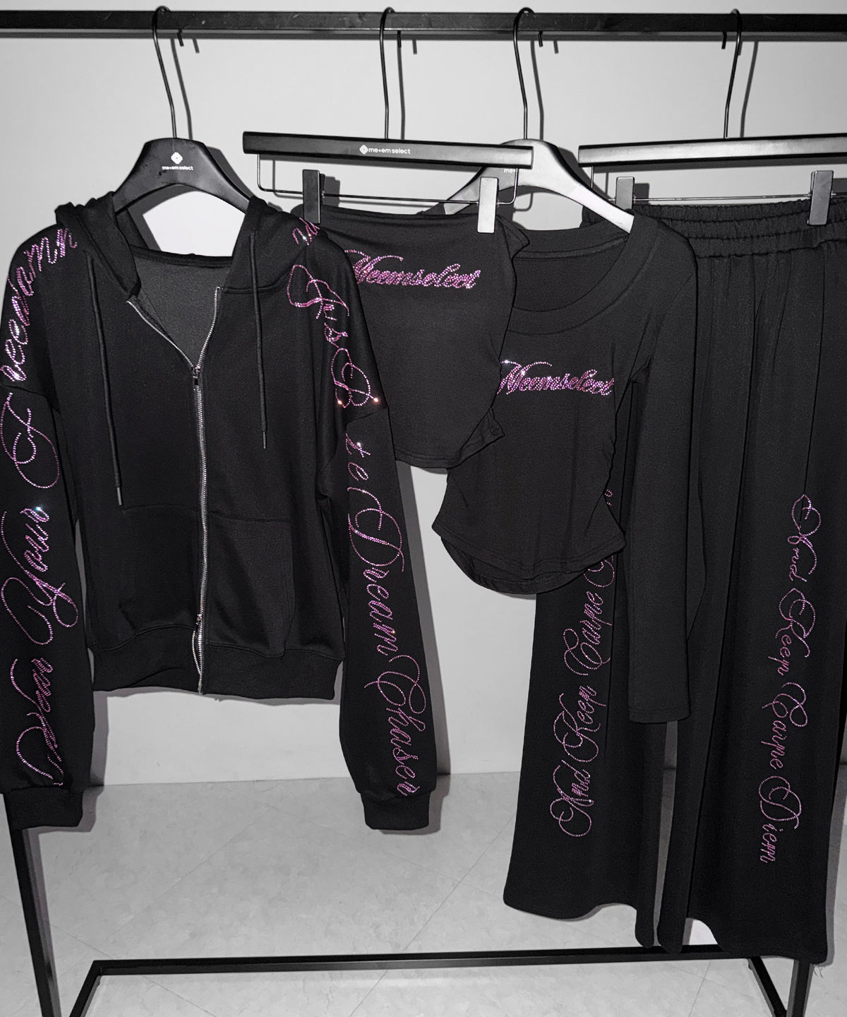 【 セットアップ可能 】ラインストーンロゴダブルジップパーカー ／ Rhine stone logo double zip hoodie