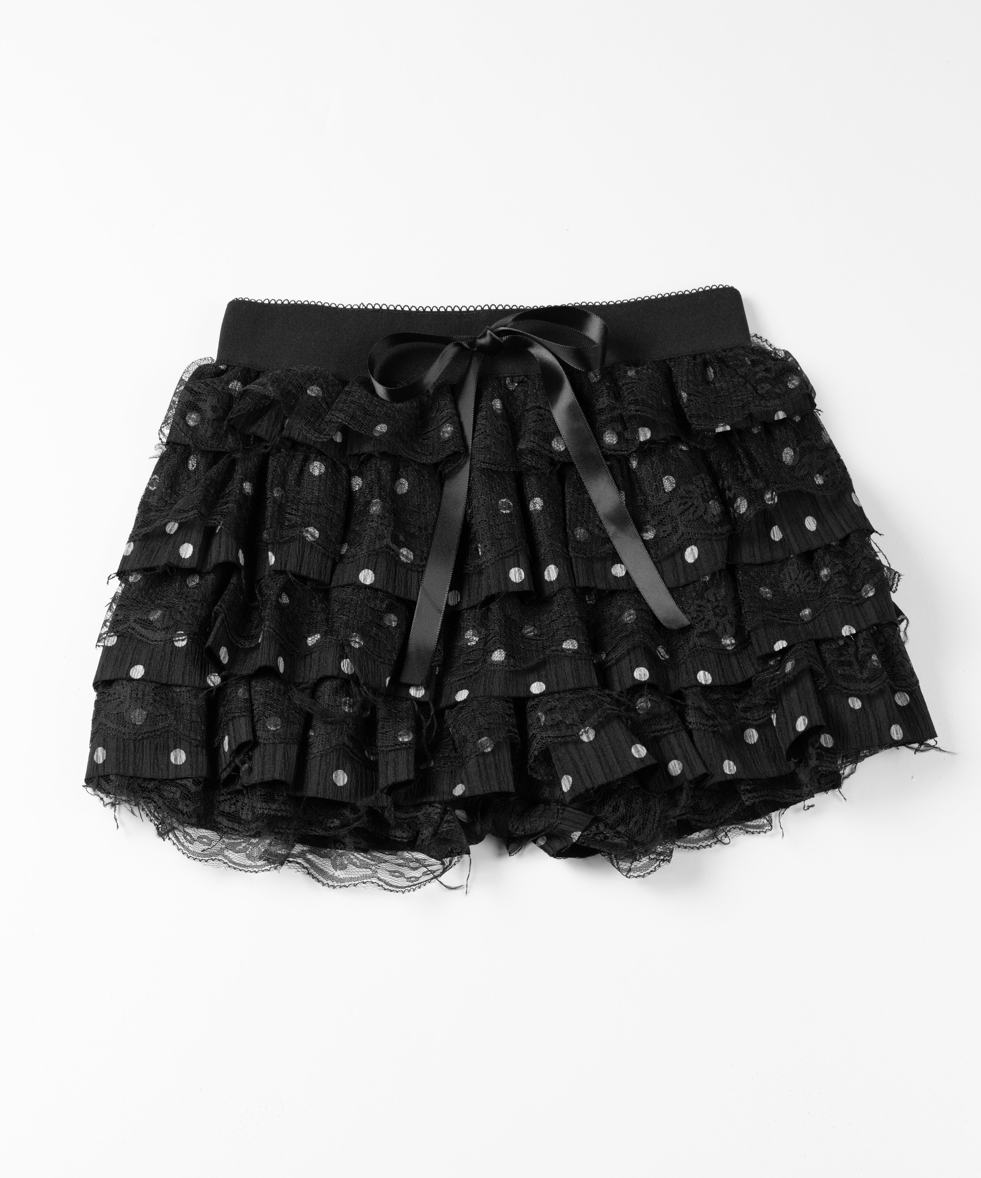 ドットレースフリルショートパンツ ／ dot lace frill short pants