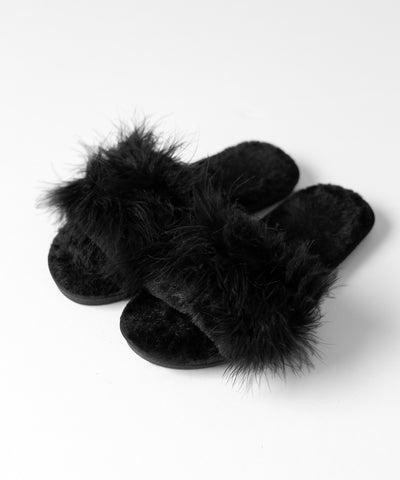 【 MINAMIさん着用 】フェザーファールームシューズ ／ feather fur room shoes