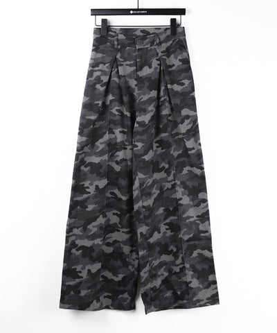 【 ２color ／ ４size 】ダブルタックヴィンテージカモフラージュワイドパンツ ／ double tuck vintage camouflage wide pants